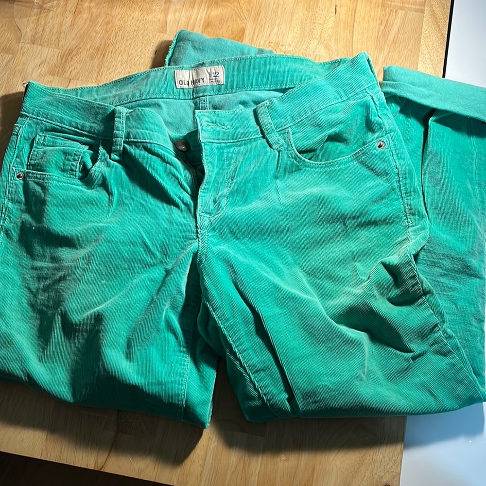 Mid rise mint cords